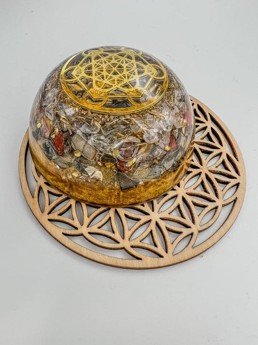 Orgonite Dôme - Métatron, Tourmaline Noire, Œil de Tigre, Jaspe rouge.