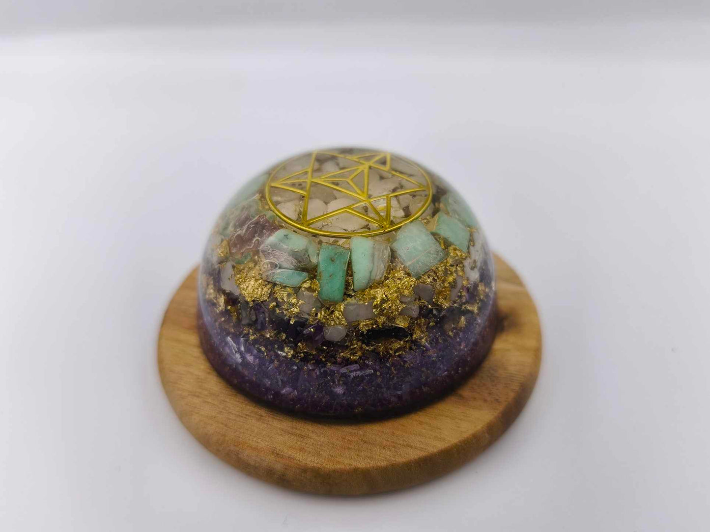 ORGONITE DÔME - MERKABAH, PIERRE DE LUNE , CHRYSOPRASE.