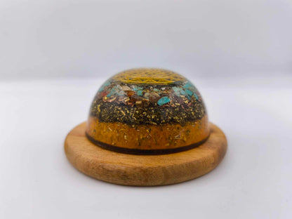 ORGONITE DÔME - TURQUOISE, CORNALINE.