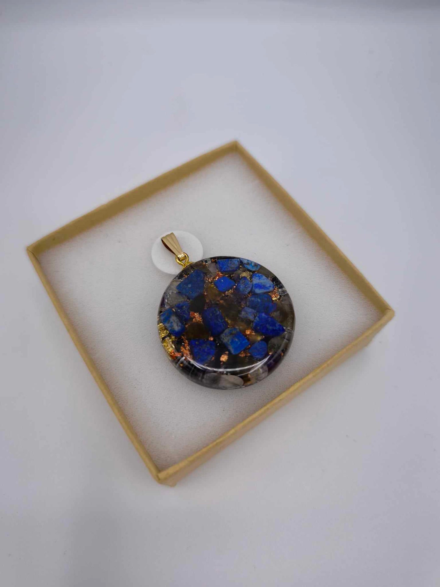 ORGONITE PENDENTIF LAPIS LAZULI, LABRADORITE.