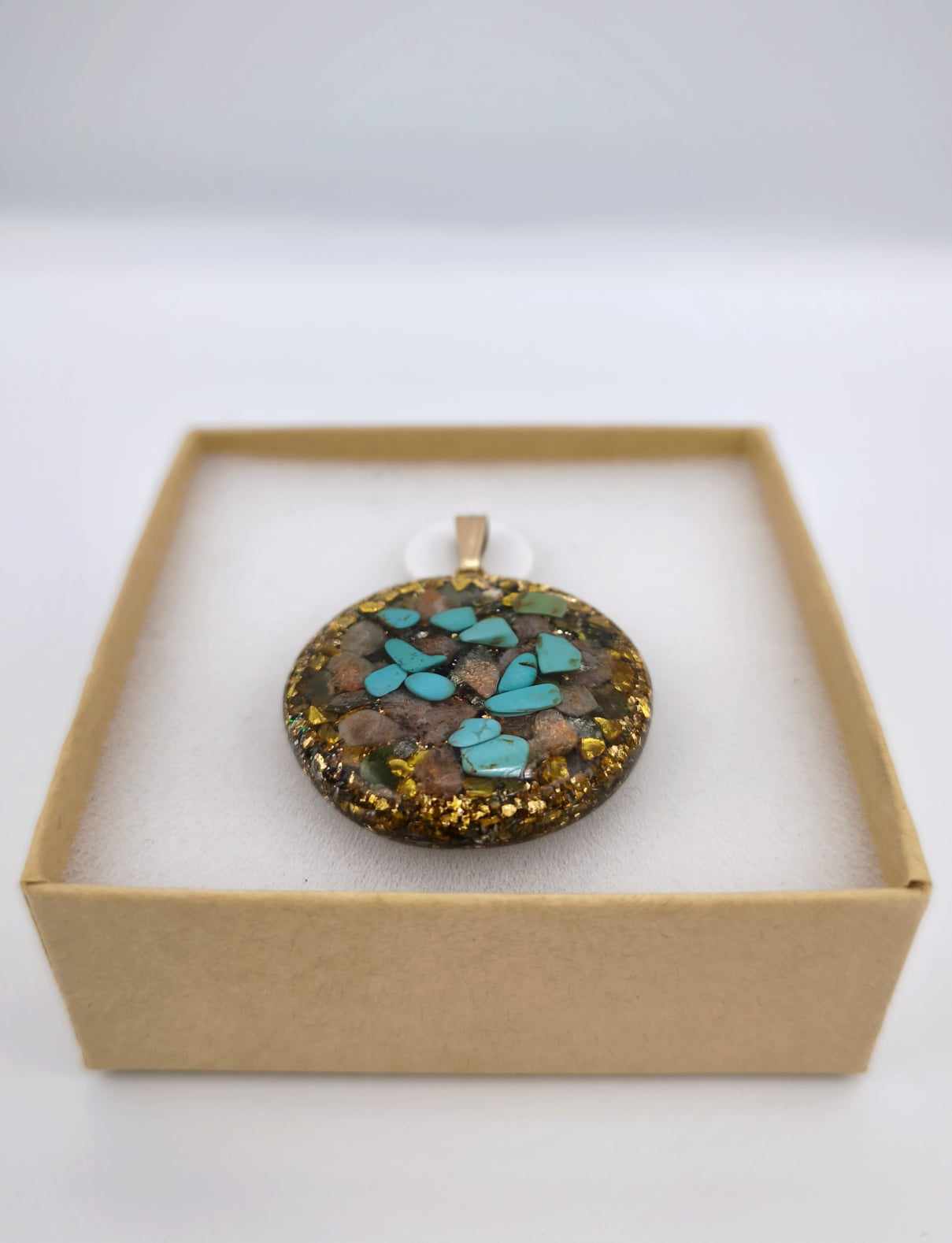 Orgonite Pendentif - Turquoise, Pierre du soleil.