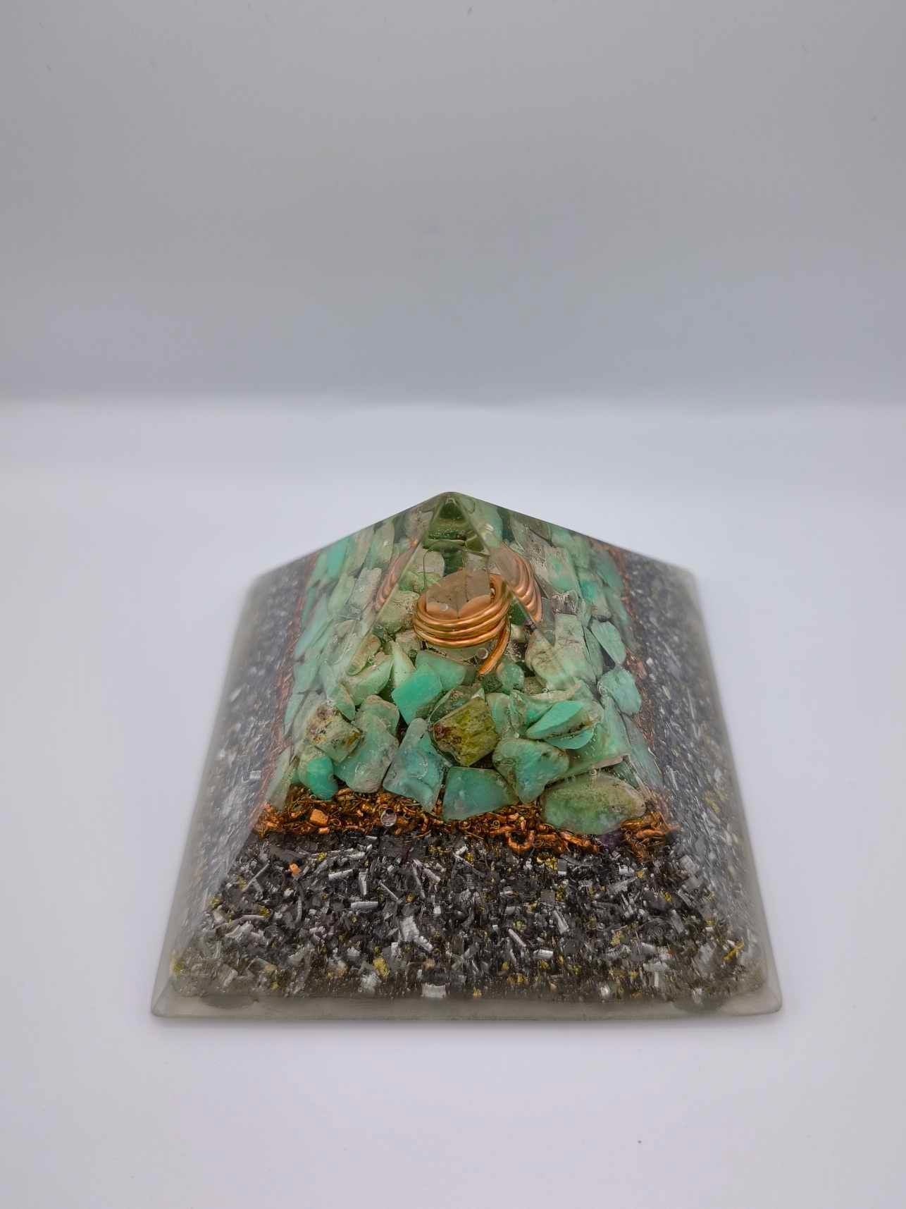 Orgonite Pyramide - Chrysoprase.