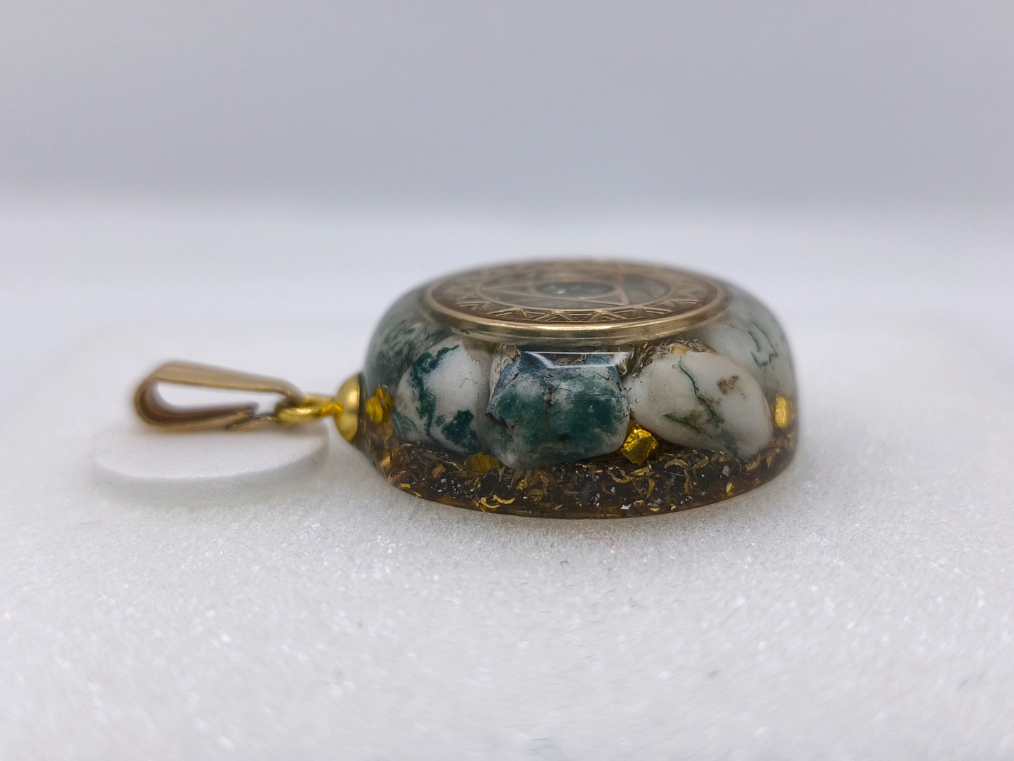 Pendentif Orgonite Agate Mousse.