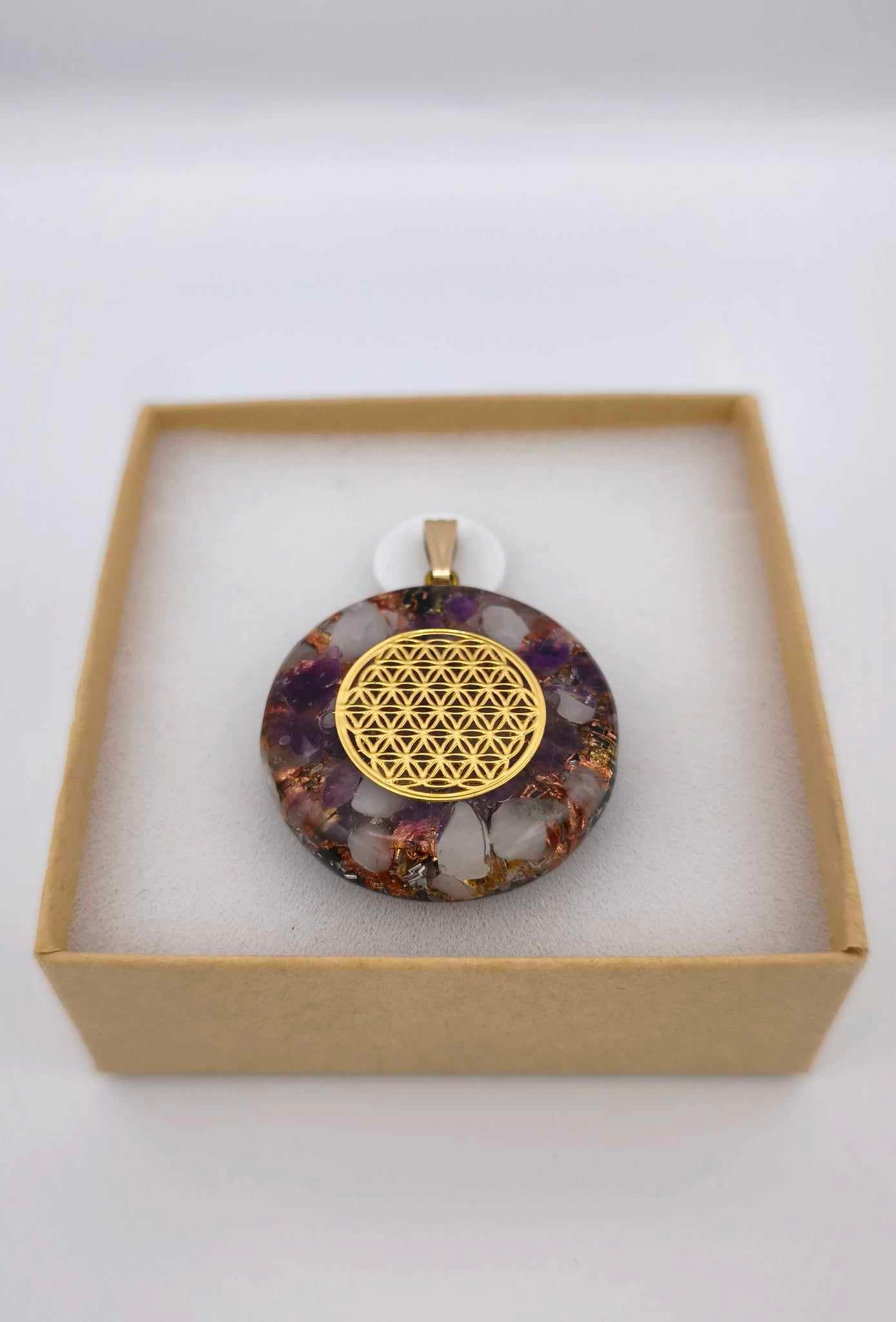 ORGONITE PENDENTIF - PIERRE DE LUNE.