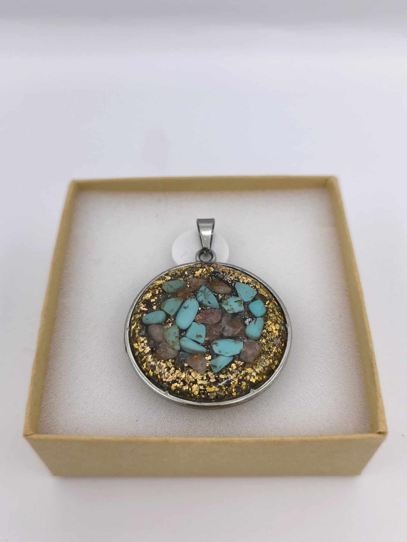 Orgonite Pendentif - Turquoise, Pierre du soleil.