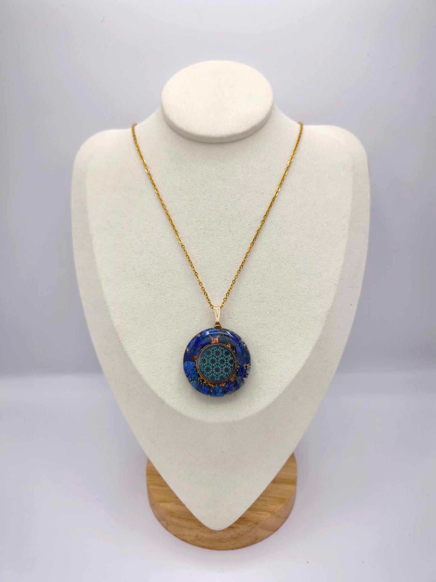 Orgonite Protection Pendant: Flower of Life, Lapis Lazuli.