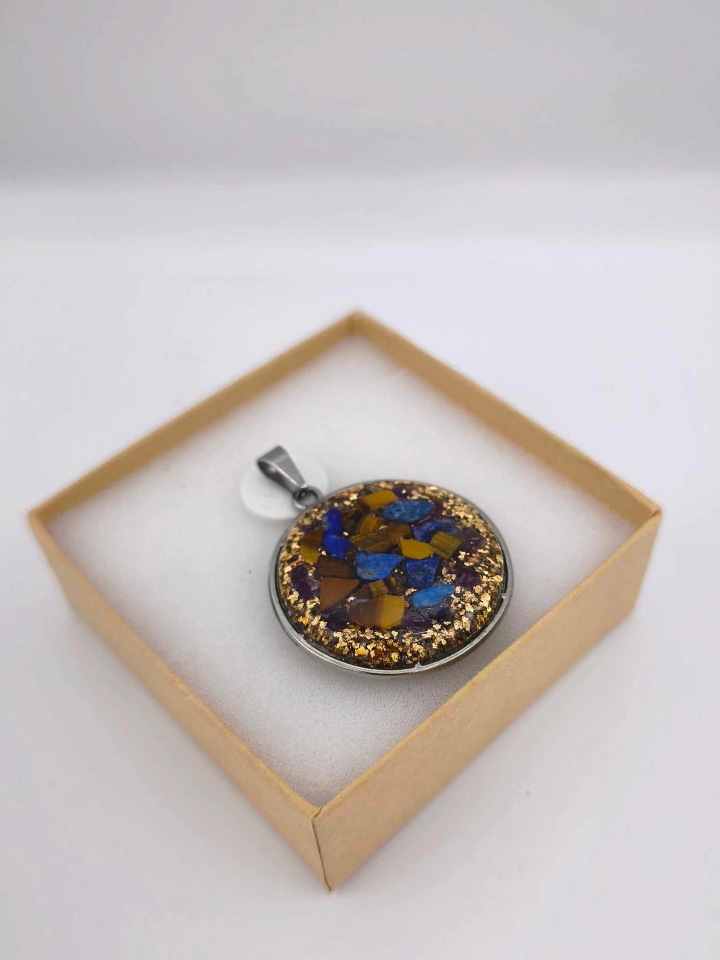 Orgonite Pendant - Lapis Lazuli and Labradorite 