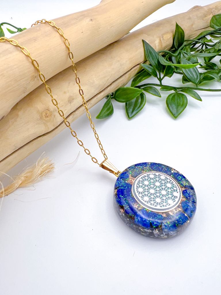 Orgonite Pendentif Protection : Fleur de Vie, Lapis Lazuli.