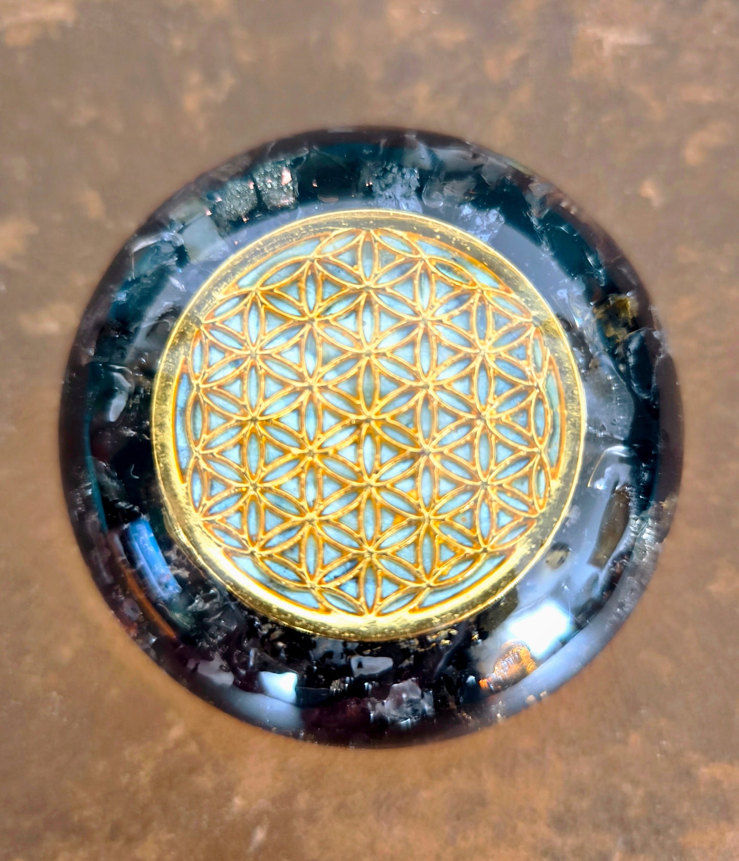 Galet Orgonite - Tourmaline noire, Labradorite